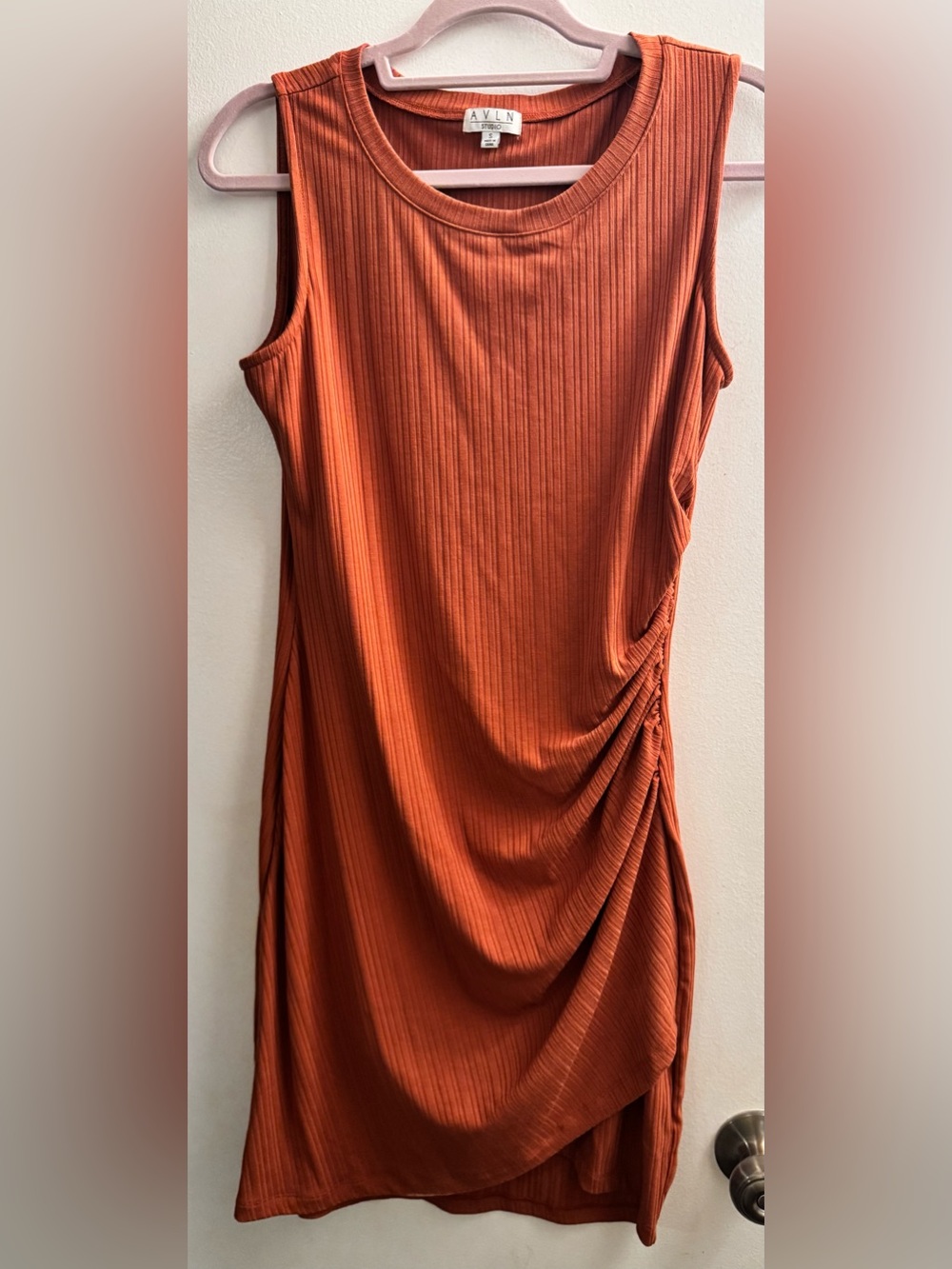 Sleeveless Rust Ruched Midi Dress - Picture 6 of 10